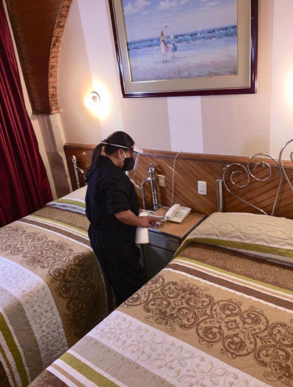 Hotel Metropolitano ロハ エクステリア 写真